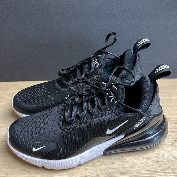 NIKE Air Max 270 Sneaker (Women) WHITE / BLACK SIZE 7 US - Picture 5 of 11